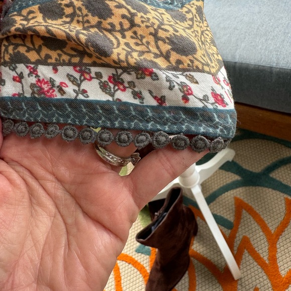 Jessica Simpson romper size small - Picture 3 of 6